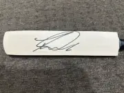 Cricket Australia TRAVIS HEAD Signed Autograph Mini Cricket Bat Genuine