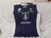 FREMANTLE DOCKERS AFL BNWT TRAINING SINGLET SIZE 3XL