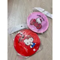 在飛比找蝦皮購物優惠-hello kitty 正版 凱蒂貓 雷標 正品 PU摺疊購