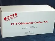 ACME/DANBURY MINT 1971 OLDSMOBILE CUTLASS SX 1/18 GOLD/BLACK OLDS
