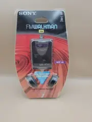 Vintage FM Walkman SRF-46 /w Headphones Mobile Radio New