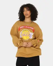 [MITCHELL & NESS] Mitchell & Ness Los Angeles Lakers 3-peat Crewneck Bone Brown - Size L L Bone Brown