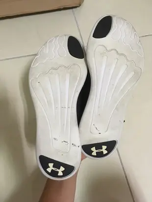 ua speedform 輕量化慢跑鞋 24cm