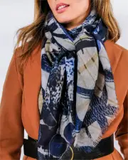 NUANCE merino wool scarf