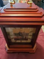NEW SETH THOMAS MANTEL CLOCK WOOD WITH GOLF BACKGROUND BATTERY OPERATED
