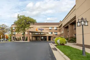 Comfort Inn Grand Rapids Airport