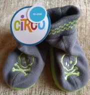 Circo Skull & Crossbones Skeleton Gripper Slippers 12-24M New NWT Ships Next Day