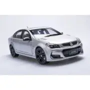 1/18 BIANTE HOLDEN COMMODORE VFII SSV REDLINE 2016 NITRATE SILVER #B182716C