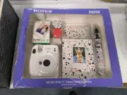 Fujifilm Instax Mini 11 Instant Camera Gift Set - New In Box Extra Film