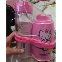 在飛比找蝦皮購物優惠-Hello kitty 隨行杯 果汁機 迷你型 粉色