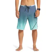 Quiksilver Mens Surfsilk New Wave 20in Board Shorts