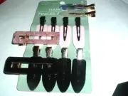 12 PINK PEARL AND BLACK LUCITE HAIR CLIPS NEW W TAG