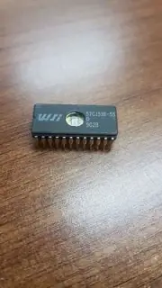 LOT OF 10 PCS. WSI 57C191B-55D IC CER. 24PIN DIP