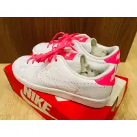 在飛比找蝦皮購物優惠-nike tennis classic PRM 全白 桃紅標