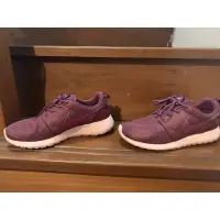 在飛比找蝦皮購物優惠-nike roshe run 二手女鞋 慢跑鞋