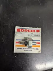 NEW Old Stock TOYOTA 83530-28030 Oil Pressure Sensor, Dreik (Japan), Switch Assy