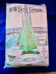 Sew Simple Plastic Canvas Christmas Tree Kit #306