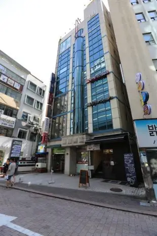 明洞中心菲爾住宿飯店Philstay Myeongdong Central Hotel