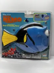 DISNEY PIXAR FINDING NEMO REAL SWIMMING DORY ACTION SEALED