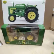 Ertl John Deere Collectors Center 1/16 Model 620LP Tractor #15819A NIB