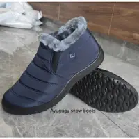 在飛比找蝦皮購物優惠-Ayugugu 男士靴子輕便冬季男鞋女士雪地靴防水鞋加大碼 