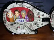 Star Wars Millenium Falcon PEZ Set 4 Dispensers in Collector's Tin, Very Nice