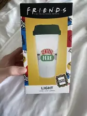 FRIENDS TV SHOW CENTRAL PERK LAMP LIGHT UP TO-GO CUP NEW