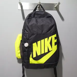 NIKE BACKPACK 雙肩後背包 BA6030080 黑黃 附筆袋【iSport愛運動】