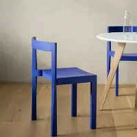 在飛比找樂天市場購物網優惠-餐椅ins化妝椅木椅可疊放克萊因藍椅子設計師家具中古黑色餐桌