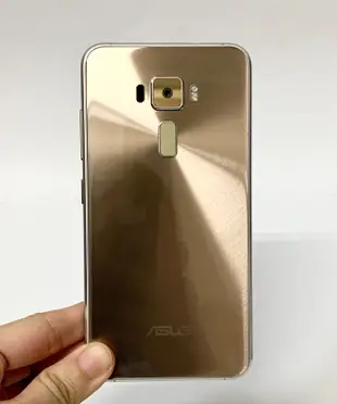 ASUS 華碩 ZENFONE 3 32GB  ZE520KL 二手美機 自售