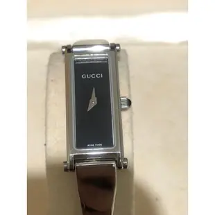 GUCCI 1500L 藍寶石水晶 銀色手環式女錶  尺寸S Swiss made