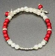 White & Red Faux Pearl Memory Wire Bracelet by Neanie-Bot