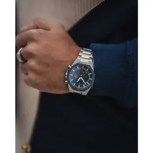 CASIO EDIFICE 輕薄八角錶圈髮絲紋太陽能運動男士腕錶－銀Ｘ深藍(EFS-S570DB-2A)/44mm