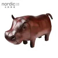 在飛比找momo購物網優惠-【北歐櫥窗】Omersa Hippo 河馬 手工皮革凳(中)
