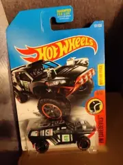 Hot Wheels Dune Crusher Hot Wheels Daredevil Treasure Hunt