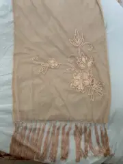 Sue Wong Shawl 100% Nylon Fringed Scarf Large Brown Beige Beaded Sequin Lace A1