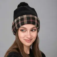 在飛比找Yahoo!奇摩拍賣優惠-☆注目の日本製DAKS  新款黑色DAKS經典格紋邊球球毛帽