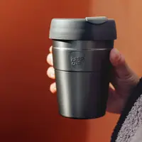 在飛比找PChome24h購物優惠-澳洲 KeepCup 雙層真空隨身杯 M - 鎧甲銀