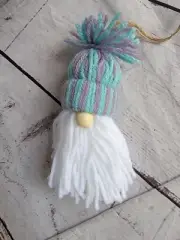 Handmade Hanging Yarn Pom Pom Christmas Gnomes Ornament Purple And Teal Hat New