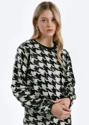 CHRLDR JACE Herringbone Sequin Sweatshirt- Size Medium- New With Tags