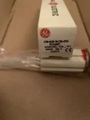 Q500/CL/P GE 39135 NEW GENUINE VINTAGE QUARTZLINE LAMP