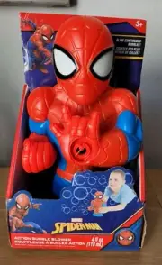 Marvel Spiderman Action Bubble Blower Blows Continuous Bubbles **NEW
