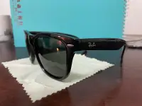 在飛比找露天拍賣優惠-全新 RAY BAN 雷朋 折疊式 太陽眼鏡 RB4105 