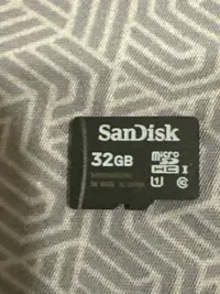 在飛比找露天拍賣優惠-現貨 SanDisk 32G 高速記憶卡 監視器 行車記錄儀