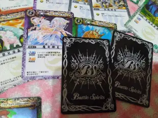 ［實拍］日本動漫 爆丸 Battle spirits 經典 遊戲卡 收藏卡 （3張金卡，總共 32張套裝合售價）官方正版