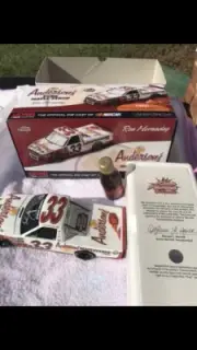 Ron Hornaday 2011 Anderson’s Maple Syrup Autographed Truck 1:24 Diecast New COA