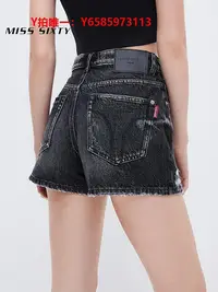在飛比找Yahoo!奇摩拍賣優惠-牛仔褲Miss Sixty2023夏季新款牛仔短褲女純棉復古