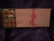 LACY LEDGE by Wolff Guest Towel Ensemble Scented Soap Vintage Set - PINK