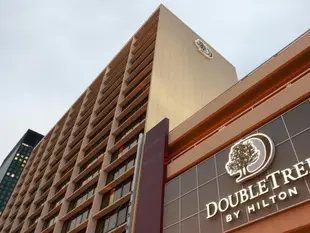 DoubleTree by Hilton Hotel Cleveland Downtown - Lakeside