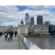 5 Mins To Southwark Tube Station, Luxury Flat With Superb Viewing
